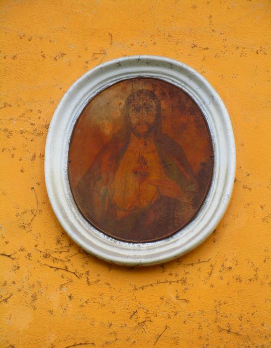 Der Heiland über der Eingangstür